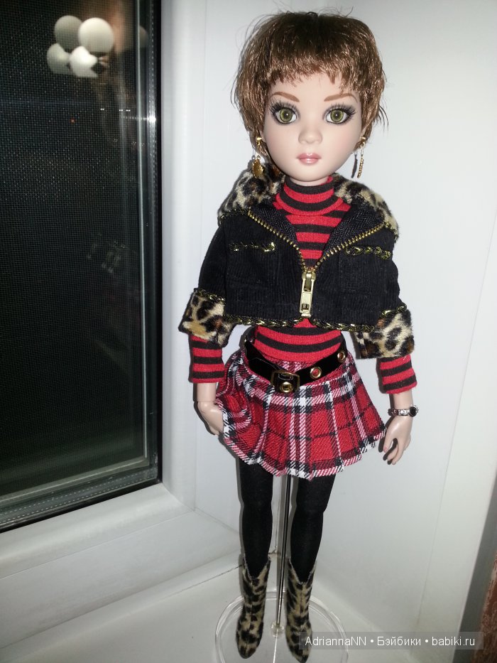 Новые наряды для Эмбер и Пруденс