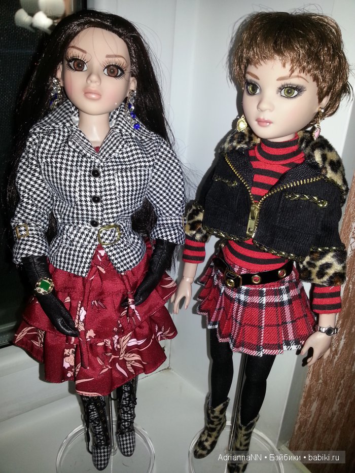 Новые наряды для Эмбер и Пруденс