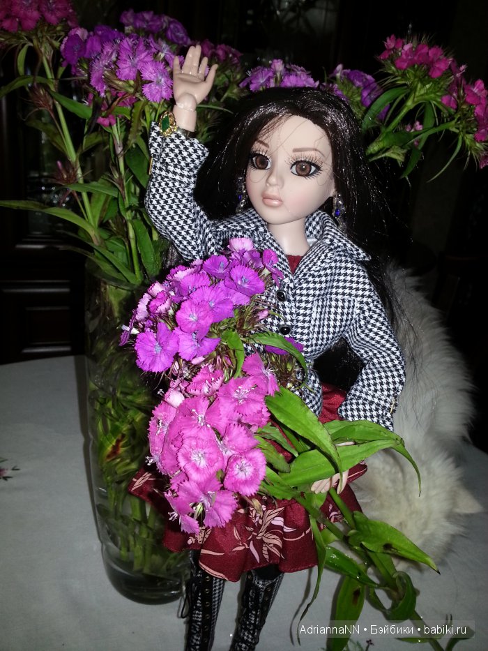 Девушка с цветами — Фэшн (фото 10)