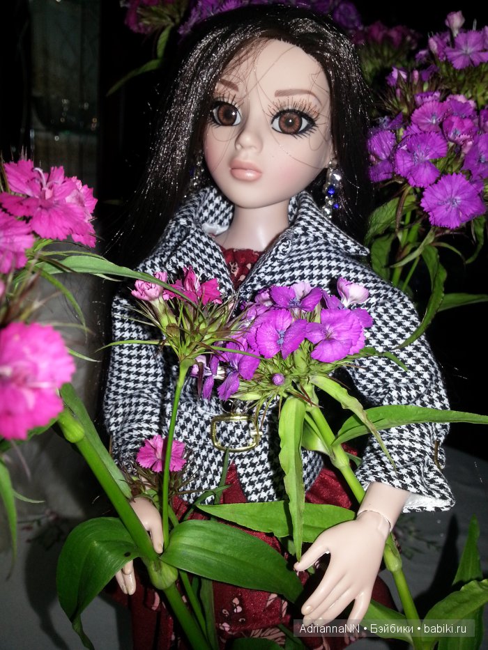 Девушка с цветами — Фэшн (фото 8)