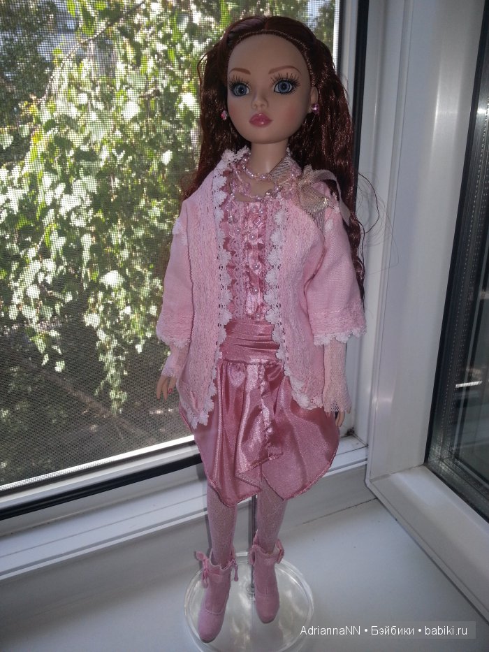 Порой так трудно удержать ИЗЫСКАННОЕ РАВНОВЕСИЕ