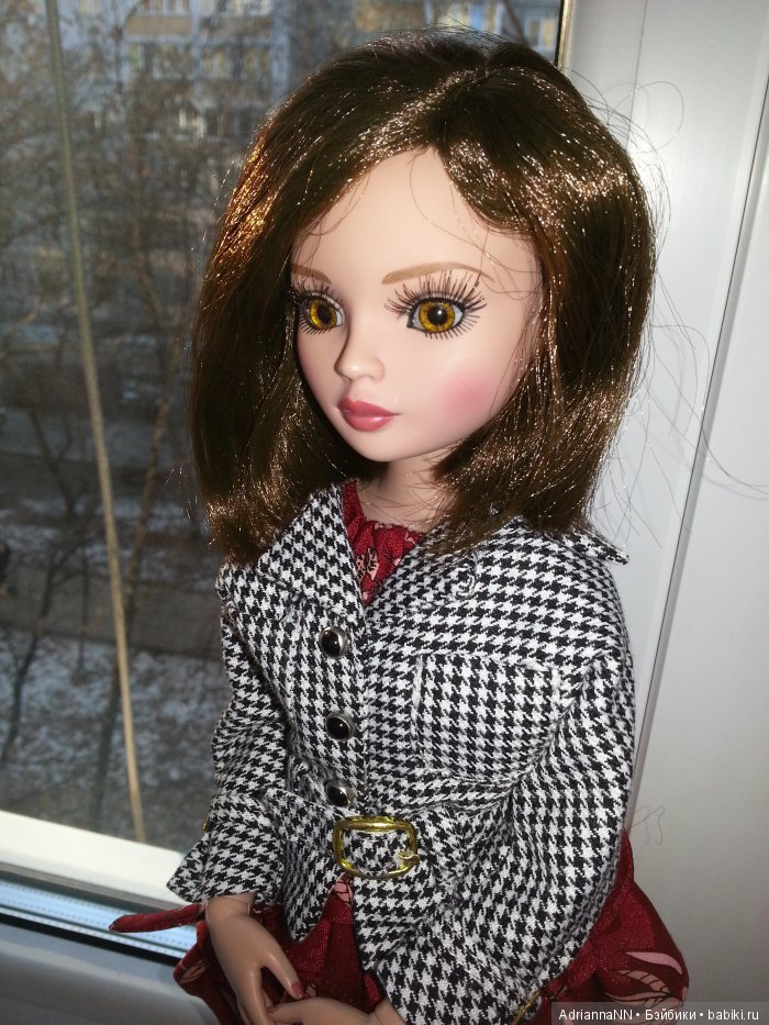 Моя новенькая девочка Essential Ellowyne Seven - Brown (фото 5)