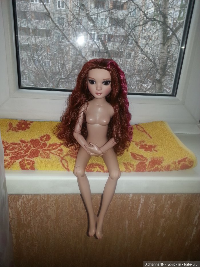 Куколка Элловайн Вайлд от Тоннера. Подвижность и строение тела. Небольшой экскурс (фото 10)
