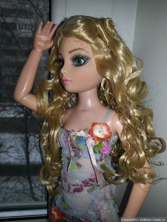 Прекрасная блондинка с изумрудными глазами)) (фото 5)