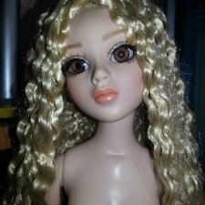 Подарок судьбы - Эмбер Wigget Out от Robert Tonner