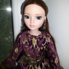 Обворожительная красавица Элловайн Sigh Society Ellowyne Wilde