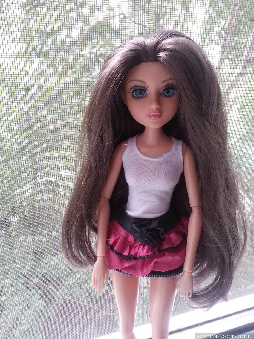 Красавица с голубыми глазами - брюнетка Мокси Тинз (Лея ООАК) | Бэйбики Красавица с голубыми глазами - брюнетка Мокси Тинз (Лея ООАК) (фото 7)