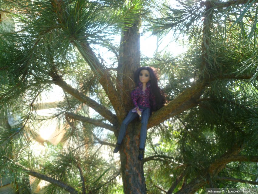 Райское место, или первая вылазка Адрианны (Мокси тинз) на природу