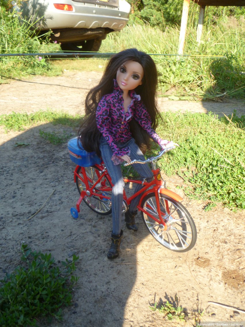 Райское место, или первая вылазка Адрианны (Мокси тинз) на природу