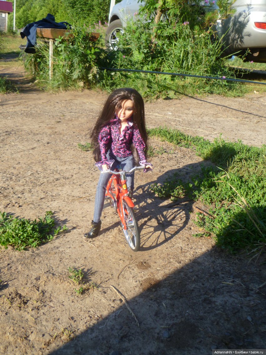 Райское место, или первая вылазка Адрианны (Мокси тинз) на природу