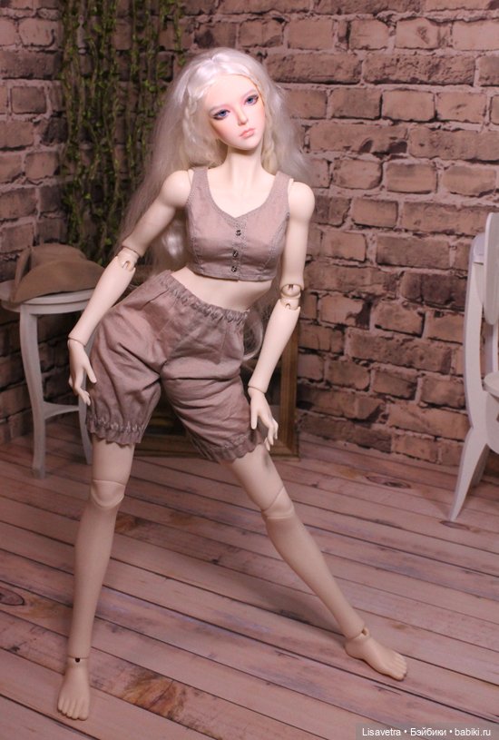 Позирование с Gem of Doll 1/4 Windsor Girl