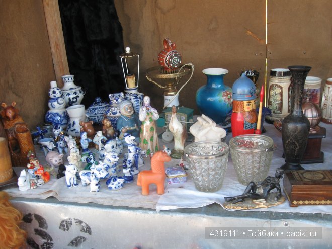 С Андреем Малаховым пройдемся по блошиному рынку