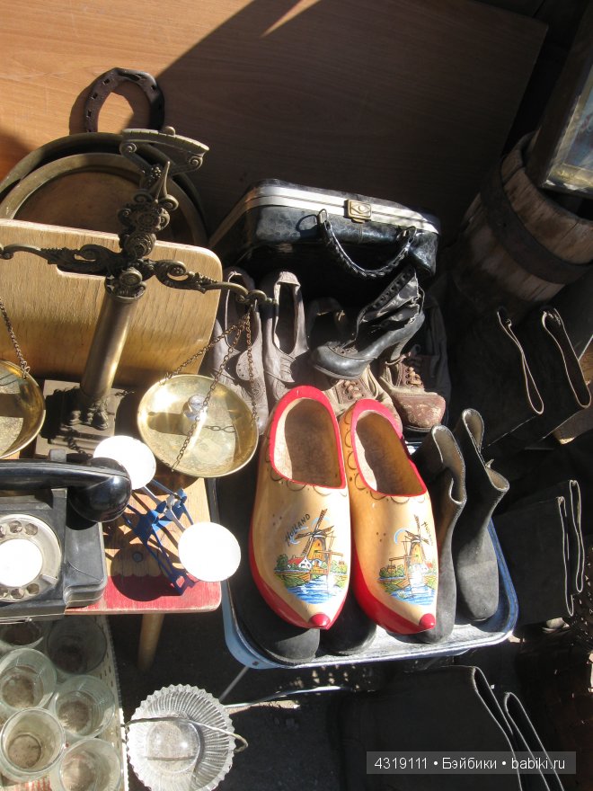 С Андреем Малаховым пройдемся по блошиному рынку