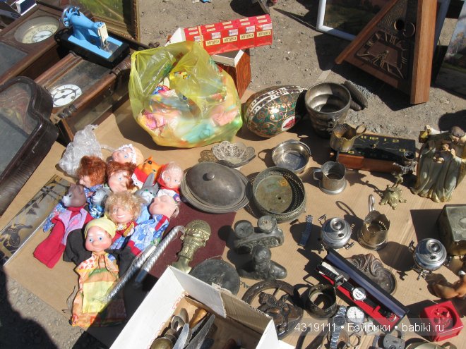 С Андреем Малаховым пройдемся по блошиному рынку