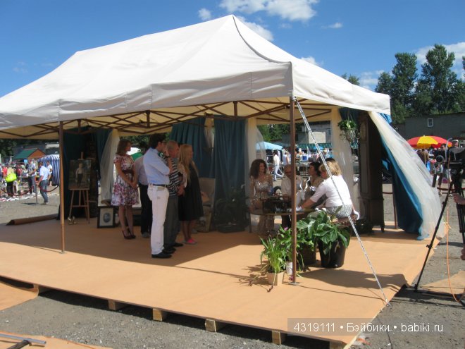 С Андреем Малаховым пройдемся по блошиному рынку