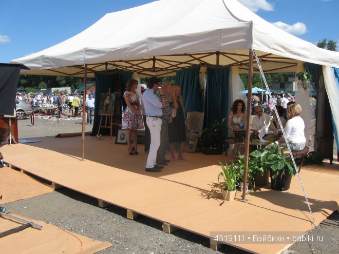 С Андреем Малаховым пройдемся по блошиному рынку