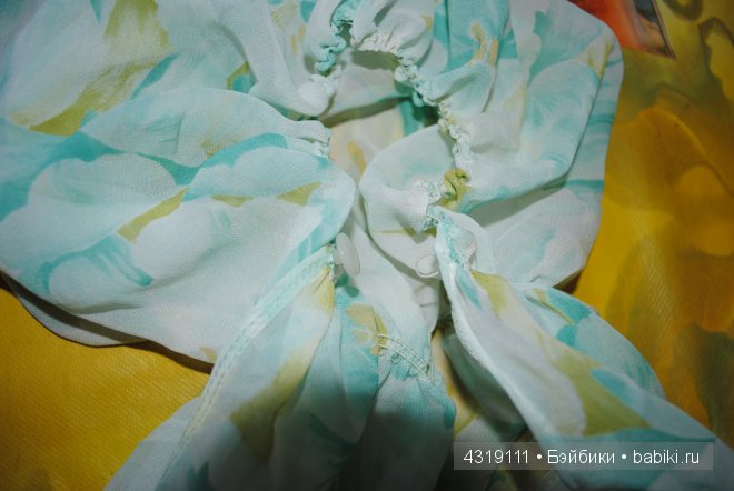 Плащ или накидка из шифона для любых кукол. Обработка краев швом "американка". Отделка ниткой-резинкой. Подробно. Просто