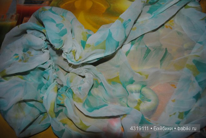 Плащ или накидка из шифона для любых кукол. Обработка краев швом "американка". Отделка ниткой-резинкой. Подробно. Просто