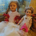 Кружевная пелерина для антикварных, других кукол, или для Вас - своими руками