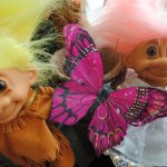 Марселька и тролли рассаду сажали, а бабочка с пчелкой им помогали...         По следам конкурса "Моя Весна".