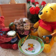 Очень хотелось бы Мишке-обжоре, чтоб появилось Медовое море