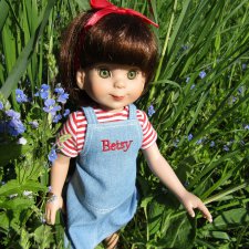 Непоседа Бетси Robert Tonner.  Летний день в парке