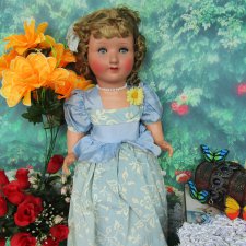 Розы и жемчуг… На них посмотри... Кукла Hans Volk на фоне интерьера