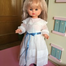 Антикварное платье и туфельки для куклы