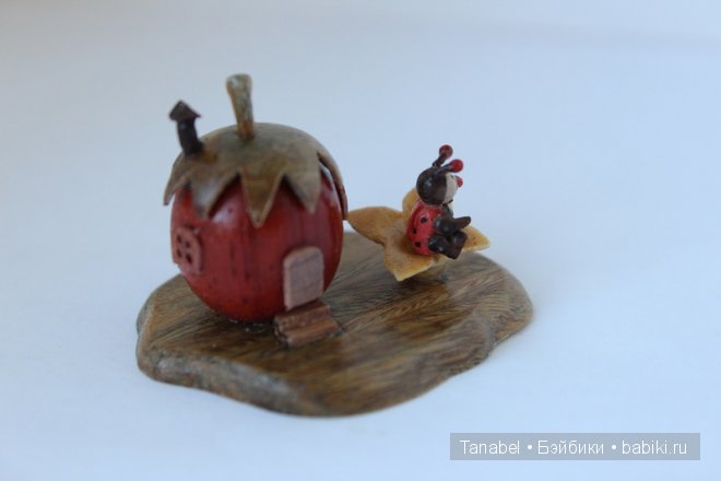 Домики, домики, домики 2. Авторские игрушки из дерева Геннадия Ефимова (фото 10)