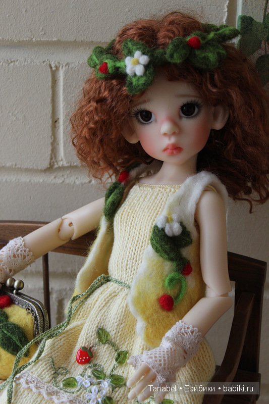 Во всех ты, Душенька, нарядах хороша - Layla, Kaye Wiggs