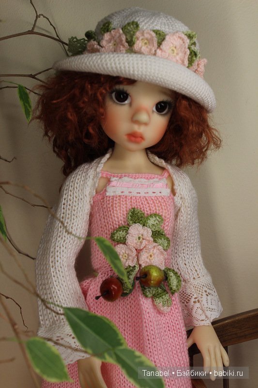 Яблоневый цвет (Layla, Kaye Wiggs)