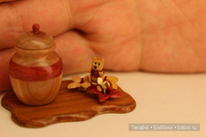 Миниатюра для кукол - Меда много не бывает (фото 2)