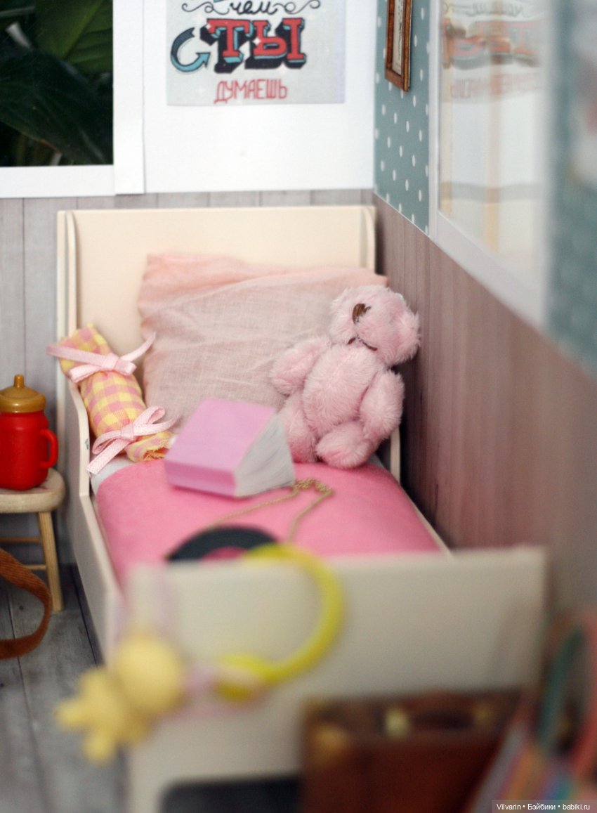 Девочка и ее комната — Куклы и тела Obitsu (Обитсу): 1/6 (фото 4)