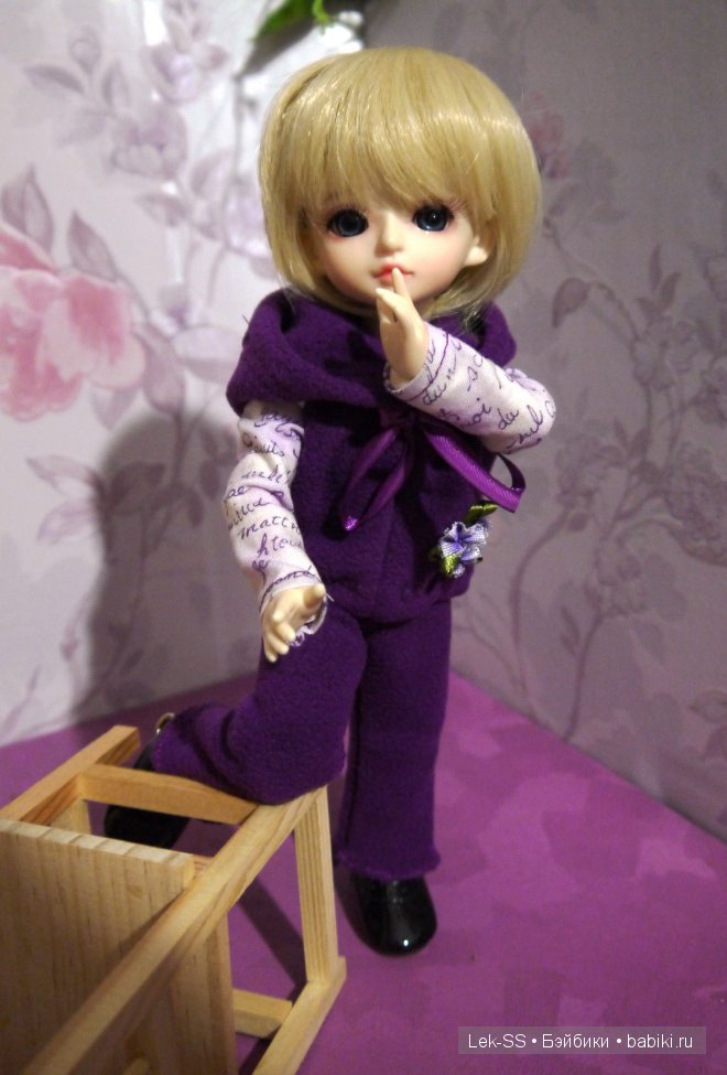 Вот что значит - нет интернета!(Костюмчики для девчонок)