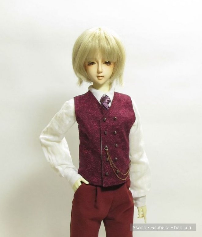 Комплект одежды для куклы (32 см)