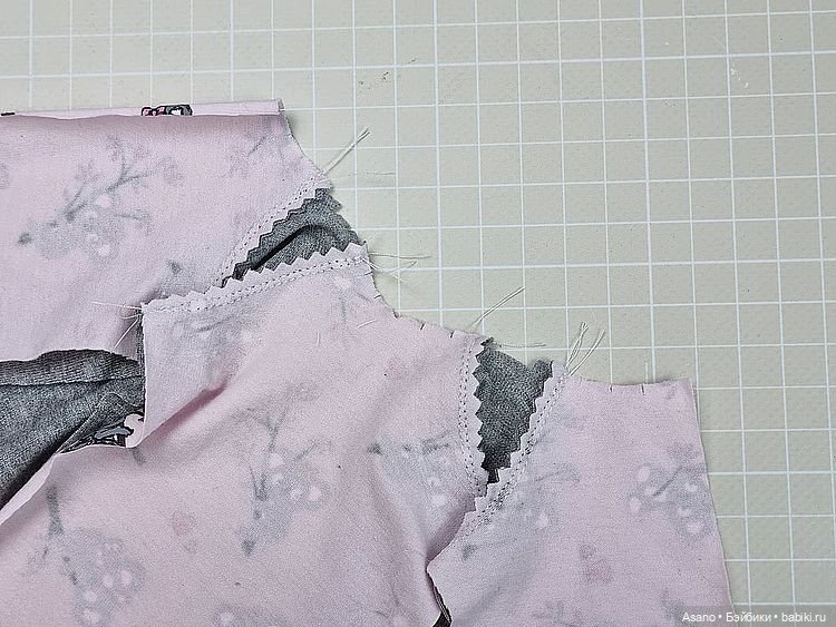 Как я шью воротники на футболках или "Время ромашки"