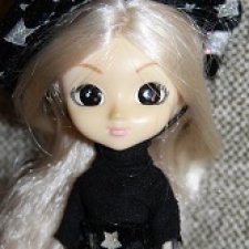 Jun Planning Groove Little Pullip 4-1/2" Fashion Doll Witch F-804