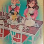 Раритетный набор столовой мебели для Ликки 1 поколения компании Такара