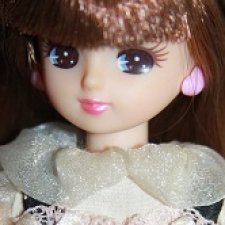 "Большеглазая" Ликка компании Такара