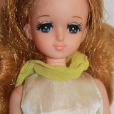 Винтажная Эмико Мисаки (мама Анны Charmy Twin) от Бандаи