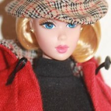 1999 Burberry Barbie Japan Exclusive Limited Edition Blue Label 1228275
