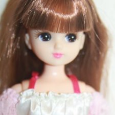 Ликка Castle с челкой