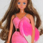 Первый выпуск подружки Дженни Джулианы компании Такара