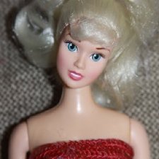 Диснейка с молдированными серьгами