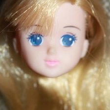 Голова японской голубоглазой Тимотей компании Такара