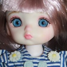 Шарнирная малявочка, созданная на основе головы и тела из японского фикспрайса Seria