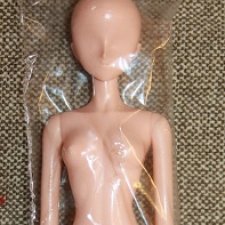 Голова Volks UFN 03 на полустатичном теле Beauty A Type