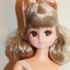 Hashtag licca EmoCat компании Такара