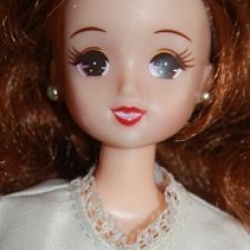 Мама Ликки (Орие Каяма) шестого поколения (TAKARA TOMY LD-19 Beautiful Mother)