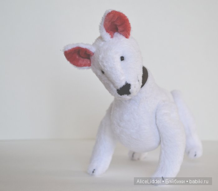 Маленький белый пёсик, игрушка ручной работы